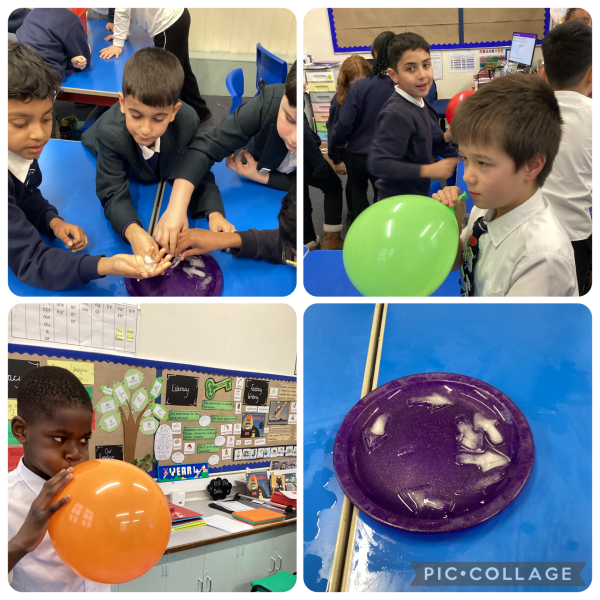 activitymore 552B17B3 3E81 42BE 877B F6BA981DEE09 Y4 children experimenting with states of matter.