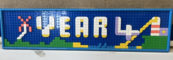 IMG 6683 Year 4 in Lego sign.